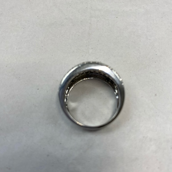 14K diamonds wedding ring - Picture 3 of 6